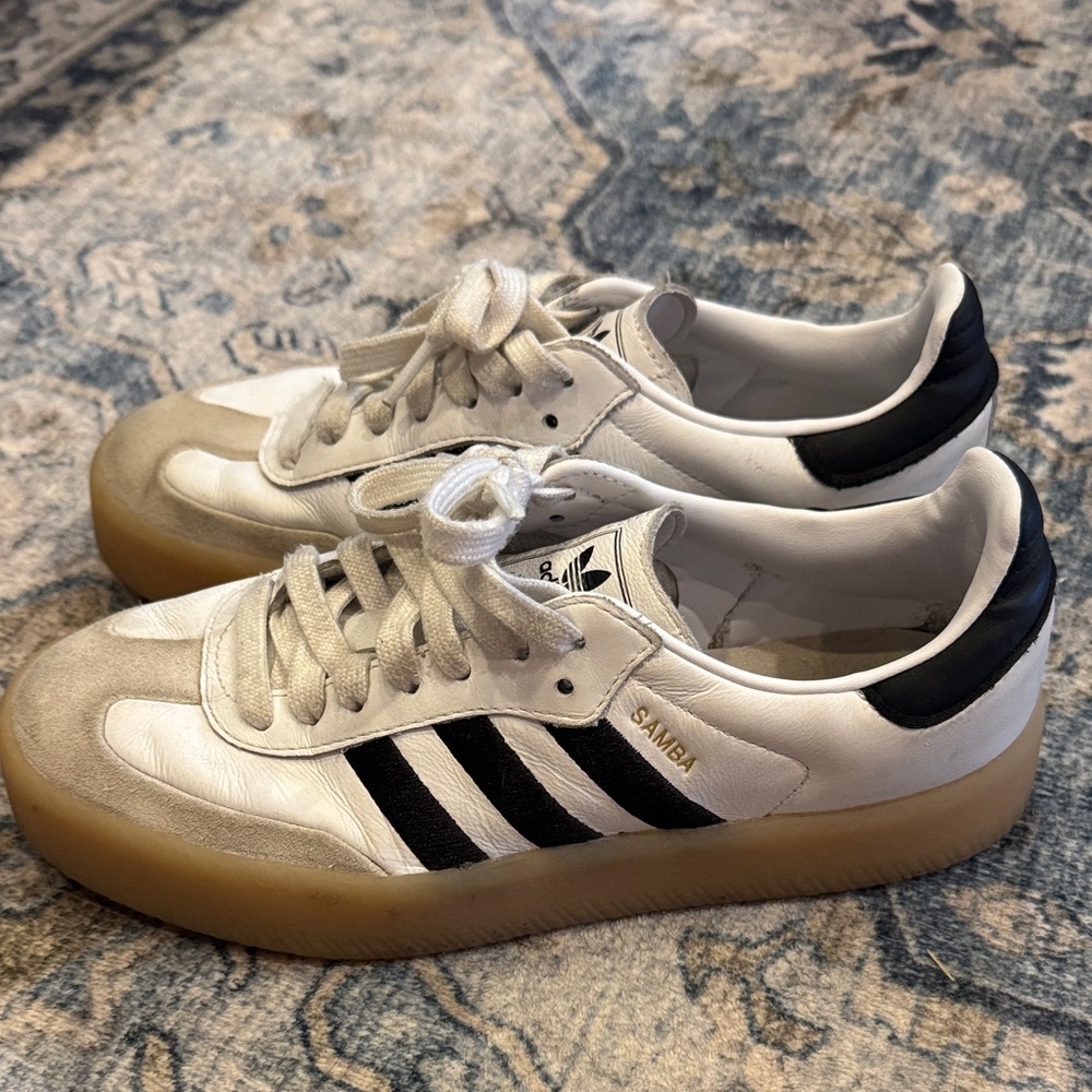 Adidas Samba’s Size 7